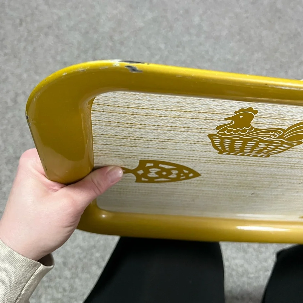 Vintage Metal Serving Tray Coffee Kettle Trivet Chicken‎ Design Yellow
